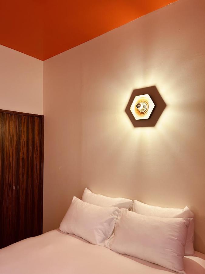 ארל Hotel Present - Entree Autonome, Reception En Ligne - Encore Mieux מראה חיצוני תמונה