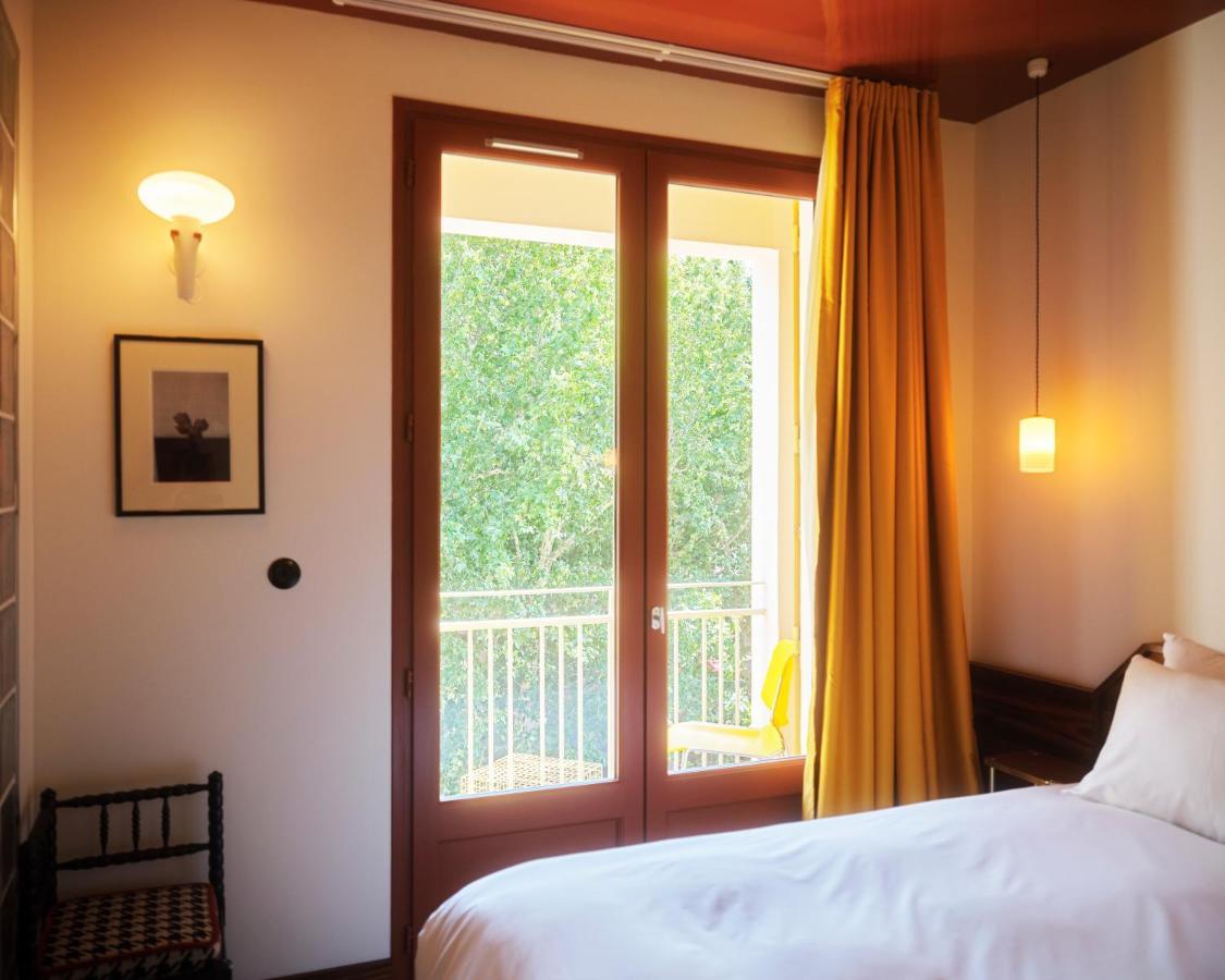 ארל Hotel Present - Entree Autonome, Reception En Ligne - Encore Mieux מראה חיצוני תמונה
