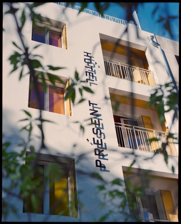 ארל Hotel Present - Entree Autonome, Reception En Ligne - Encore Mieux מראה חיצוני תמונה