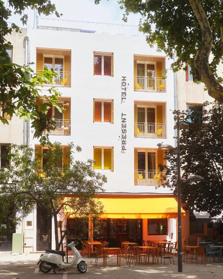 ארל Hotel Present - Entree Autonome, Reception En Ligne - Encore Mieux מראה חיצוני תמונה